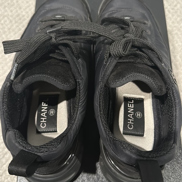 Chanel Sneakers Black 37.5 - Picture 9 of 10